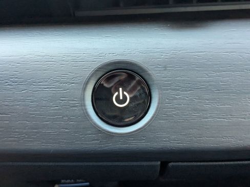 Certified 2023 Nissan Ariya FWD image 29