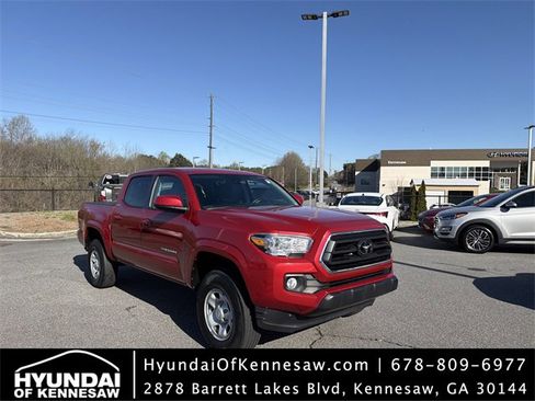 Used 2022 Toyota Tacoma SR5 image 1