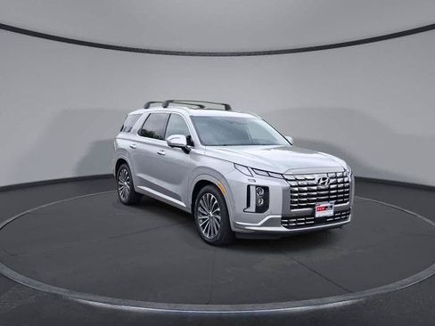 Used 2024 Hyundai Palisade Calligraphy AWD/4WD image 2
