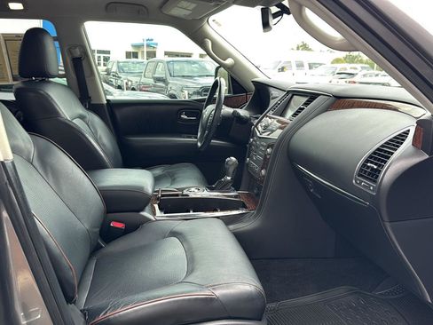 Used 2019 Nissan Armada SL w/ Premium Package image 10