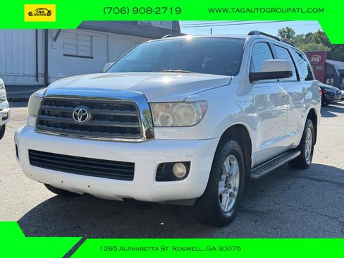 Used 2013 Toyota Sequoia SR5 w/ Premium Pkg AWD/4WD image 1