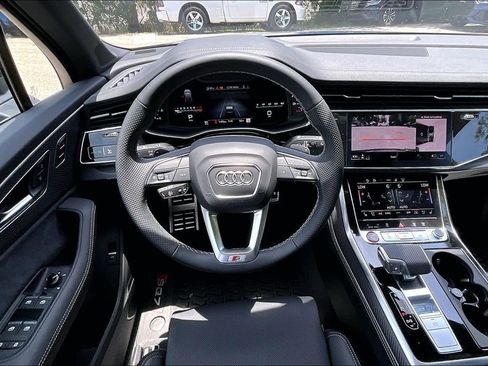 New 2026 Audi SQ7 Prestige AWD/4WD image 19