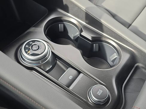 New 2026 Ford Explorer Active w/ Active Comfort Package image 26