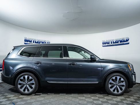 Used 2021 Kia Telluride EX w/ EX Premium Package image 12