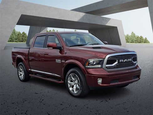 Used 2018 RAM 1500 Limited image 4