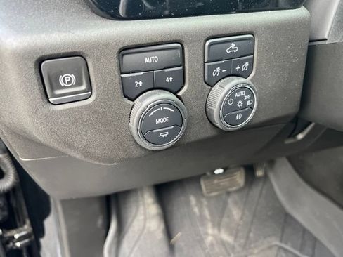 Used 2023 Chevrolet Silverado 1500 RST AWD/4WD image 34