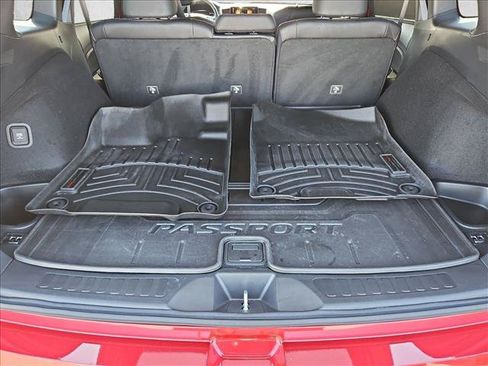 Used 2024 Honda Passport Black Edition image 7