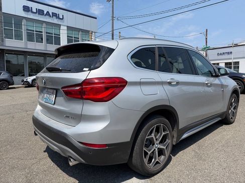 Used 2019 BMW X1 xDrive28i w/ Convenience Package AWD/4WD image 7