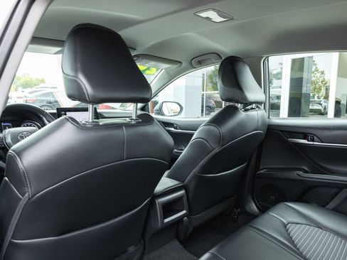 Certified 2023 Toyota Camry SE image 24