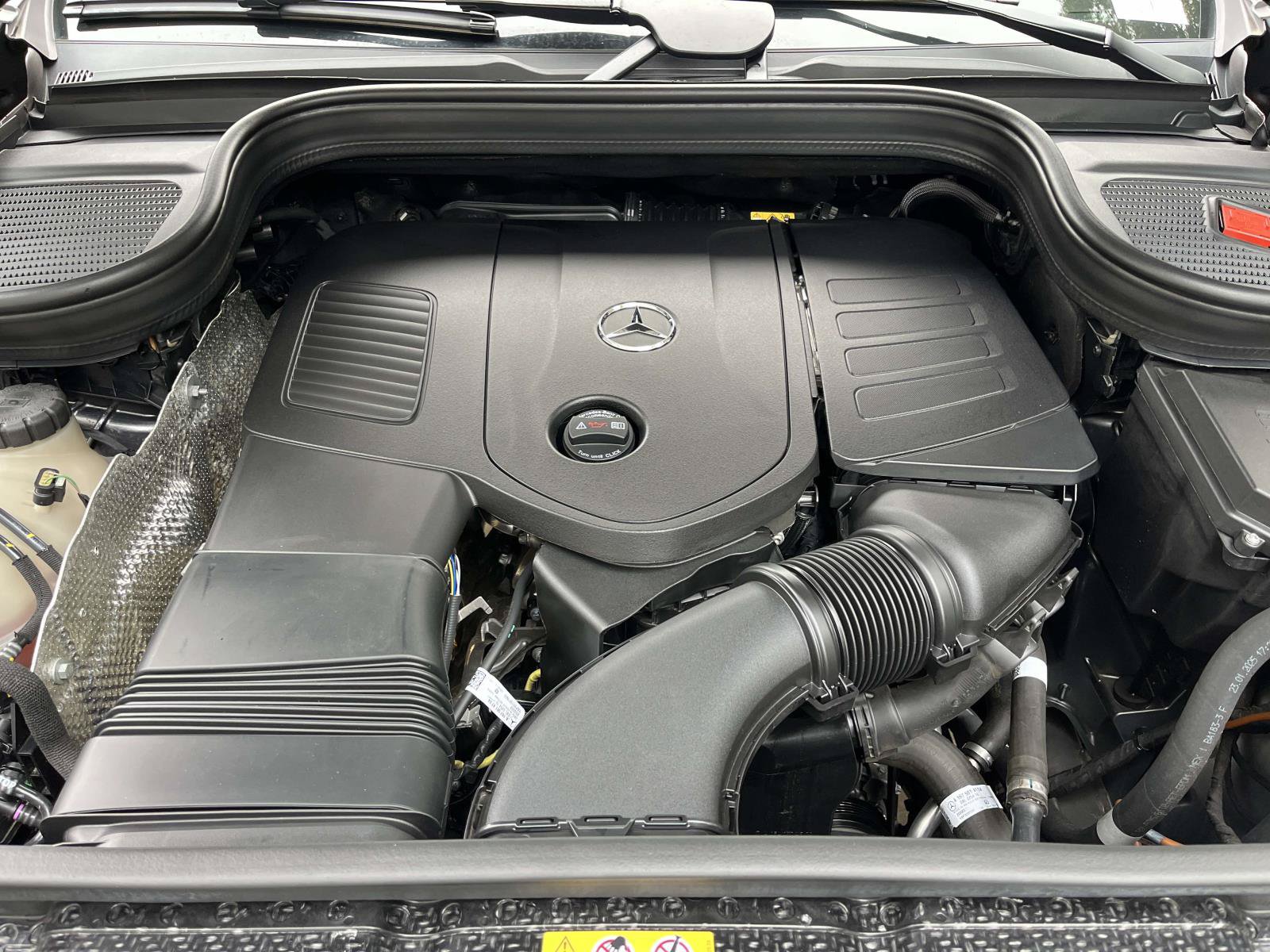 Certified 2025 Mercedes-Benz GLE 350 4MATIC image 56