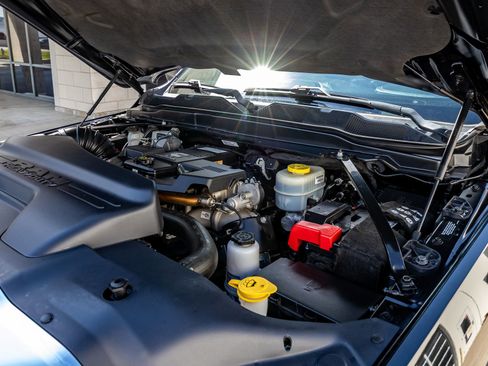 Used 2021 RAM 2500 Limited image 40