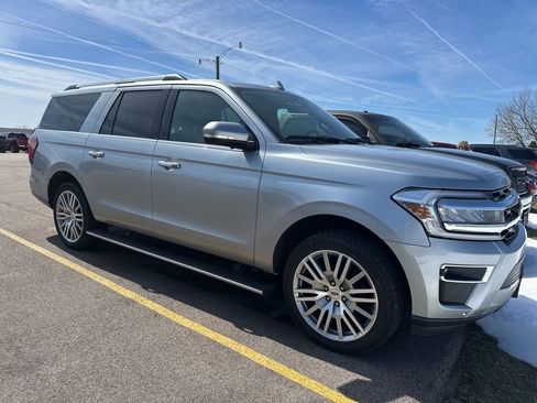Used 2024 Ford Expedition Max Limited image 8
