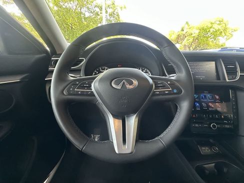 Used 2023 INFINITI QX50 Luxe FWD image 15