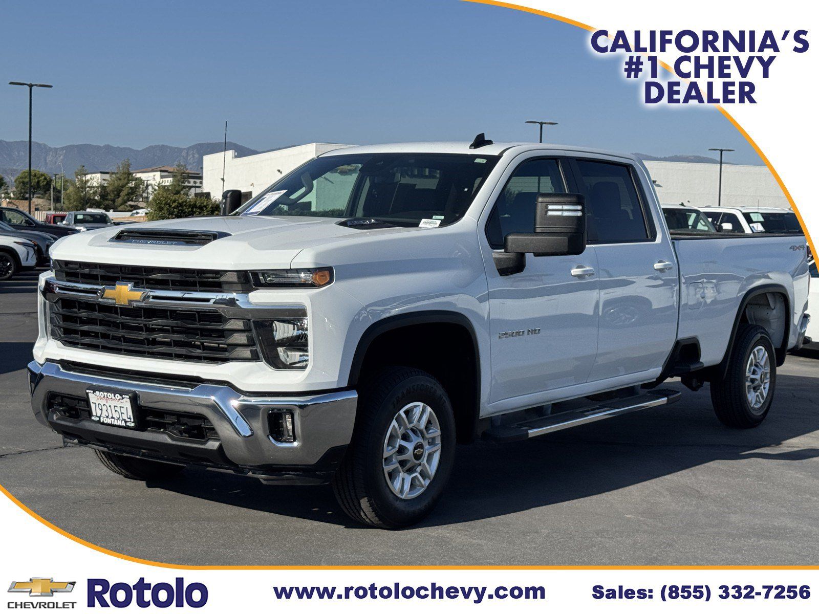 Used 2025 Chevrolet Silverado 2500 LT w/ Convenience Package AWD/4WD image 3