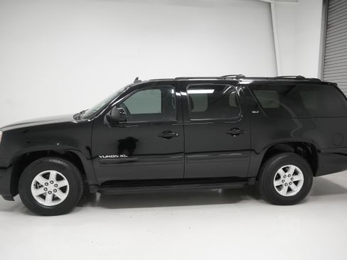 Used 2014 GMC Yukon XL SLT image 6