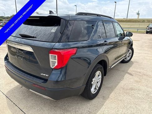 Used 2023 Ford Explorer XLT w/ Equipment Group 202A AWD/4WD image 12