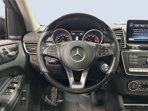 Used 2018 Mercedes-Benz GLS 550 4MATIC image 17