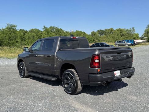 New 2026 RAM 1500 Express AWD/4WD image 24
