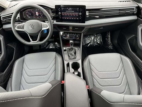 New 2026 Volkswagen Jetta SEL image 11