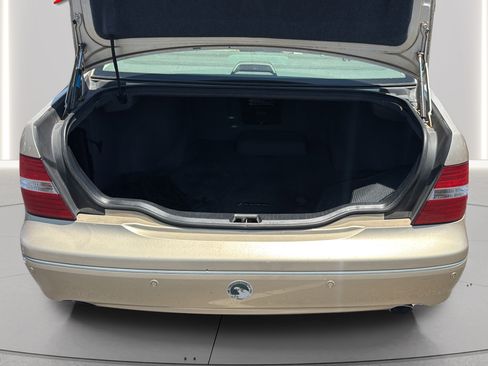 Used 2006 Lexus LS 430 RWD image 22