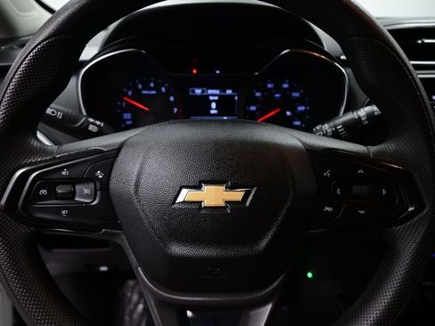 Used 2023 Chevrolet TrailBlazer LT FWD image 15