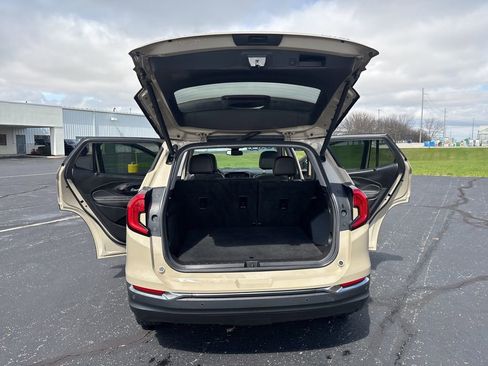 Used 2023 GMC Terrain AT4 w/ Infotainment Package II AWD/4WD image 16