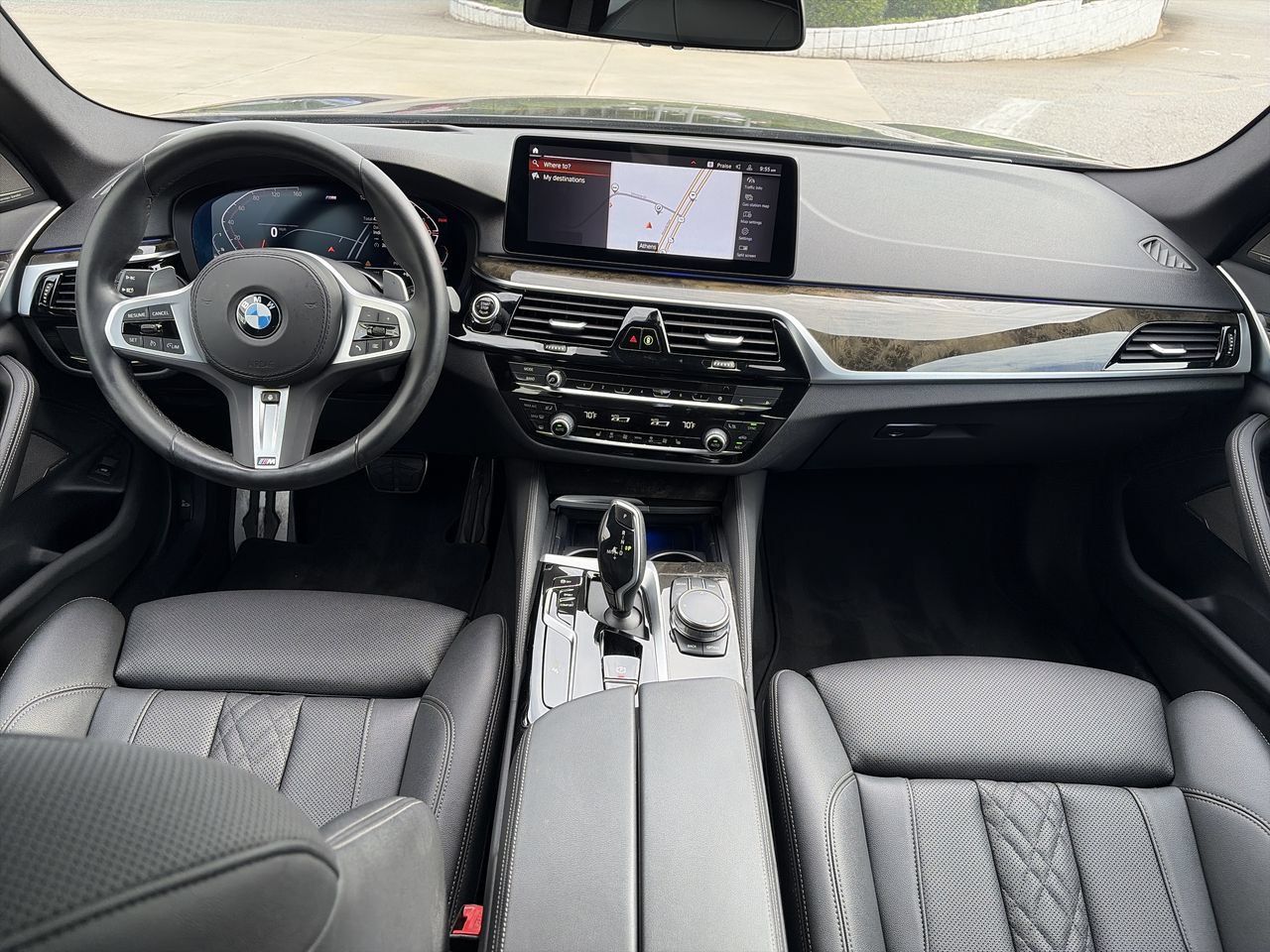 Used 2023 BMW 540i w/ M Sport Package RWD image 29