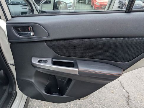 Used 2017 Subaru Crosstrek 2.0i Premium AWD/4WD image 37