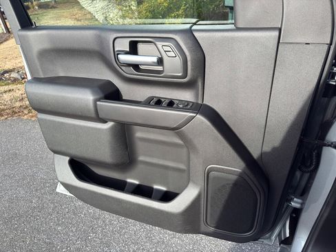 New 2026 GMC Sierra 2500 Pro w/ 1SA Pro Safety Plus Package image 9