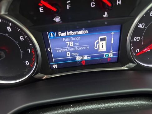 Used 2021 GMC Acadia SLE w/ Driver Convenience Package image 11