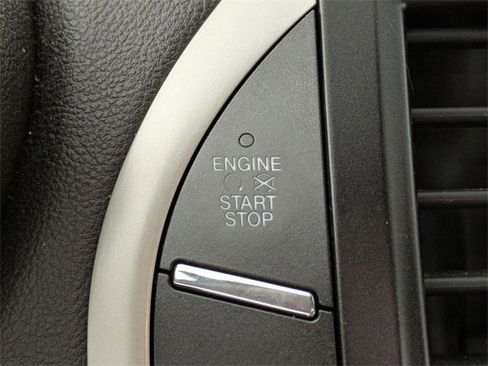 Used 2019 Lincoln MKC Reserve w/ MKC Climate Package image 18