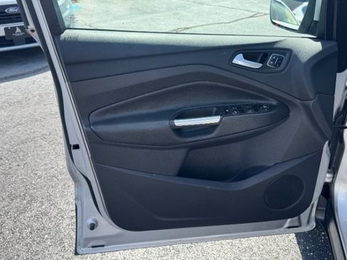 Used 2016 Ford Escape Titanium w/ Equipment Group 301A FWD image 14