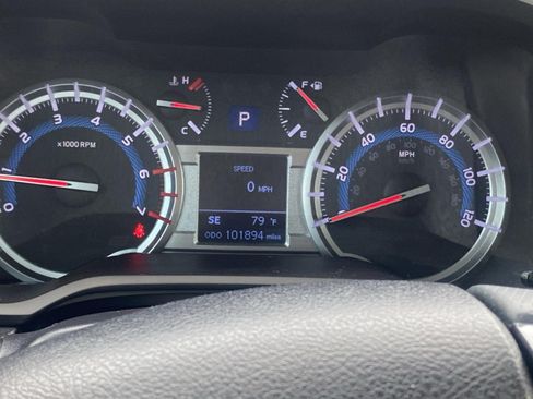 Used 2017 Toyota 4Runner TRD Off-Road Premium AWD/4WD image 13