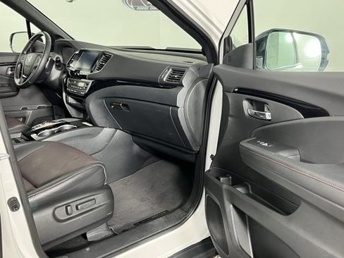 Used 2023 Honda Ridgeline Black Edition image 30