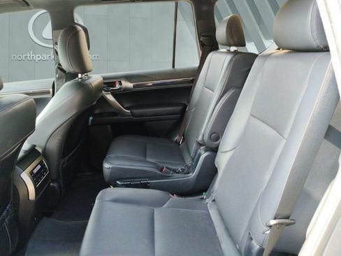 Certified 2022 Lexus GX 460 Premium w/ Accessory Package AWD/4WD image 11