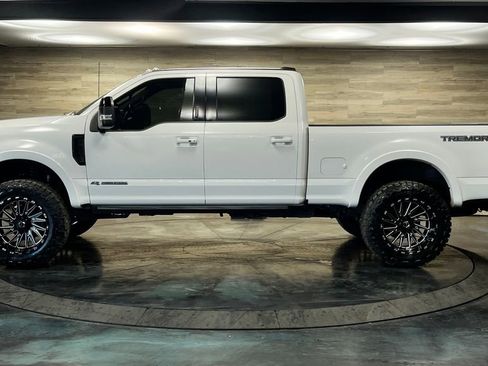 Used 2022 Ford F250 Lariat w/ Tremor Off-Road Package AWD/4WD image 20