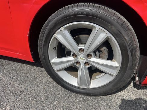 Used 2015 Chevrolet Cruze LT image 7