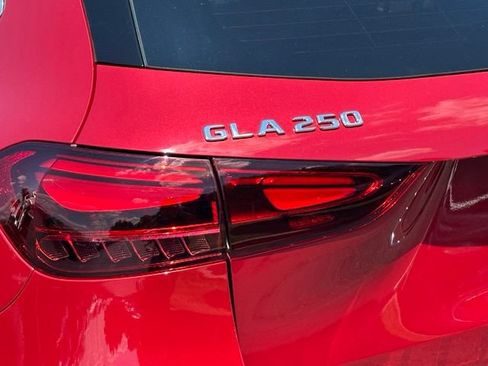 New 2026 Mercedes-Benz GLA 250 4MATIC image 11