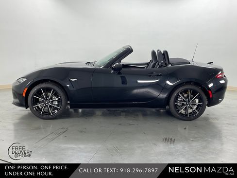 New 2025 MAZDA MX-5 Miata Grand Touring image 11