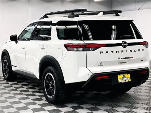 Used 2023 Nissan Pathfinder Rock Creek AWD/4WD image 3