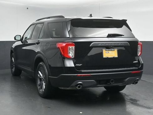 Certified 2024 Ford Explorer XLT w/ Equipment Group 202A AWD/4WD image 6