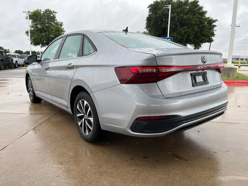 Used 2025 Volkswagen Jetta S FWD image 2