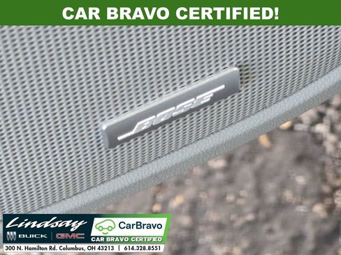 Certified 2023 GMC Acadia SLT w/ Preferred Package image 23