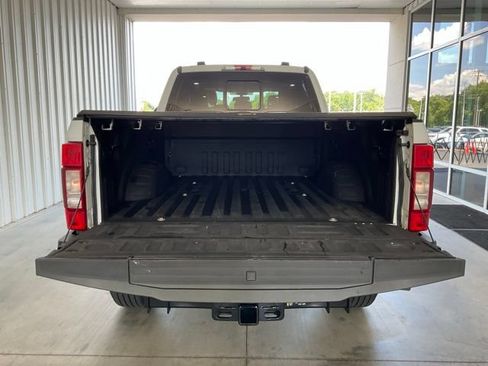Used 2022 Ford F350 Lariat w/ Chrome Package AWD/4WD image 18