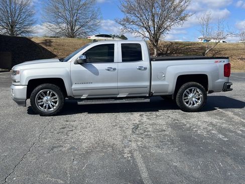 Used 2016 Chevrolet Silverado 1500 LTZ Z71 w/ LTZ Plus Package image 8