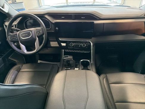 Used 2025 GMC Sierra 1500 Denali AWD/4WD image 21