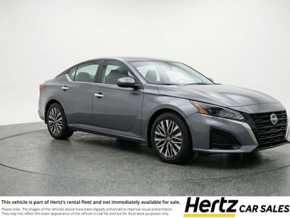 Used 2025 Nissan Altima 2.5 SV