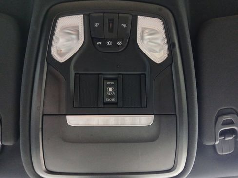 Used 2020 RAM 1500 Lone Star AWD/4WD image 7