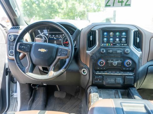 Used 2021 Chevrolet Silverado 3500 High Country w/ Z71 Off-Road Package AWD/4WD image 16