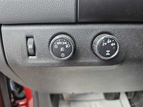 Used 2015 Chevrolet Colorado Z71 AWD/4WD image 33